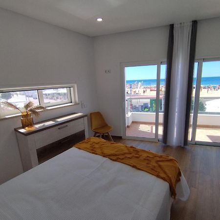 T2 - Praia Pescadores Frente Mar - Casas & Papeis Armação de Pêra Eksteriør bilde